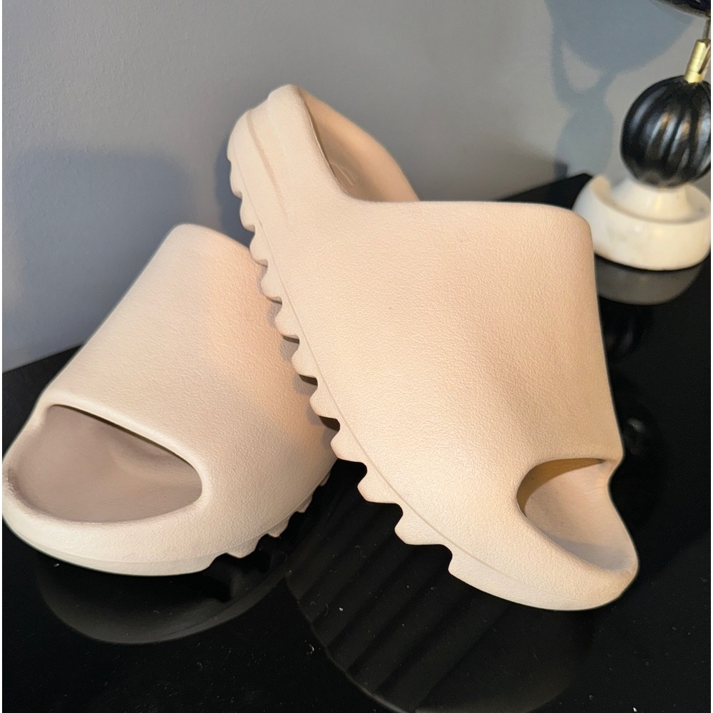 Authentic Yeezy Slides